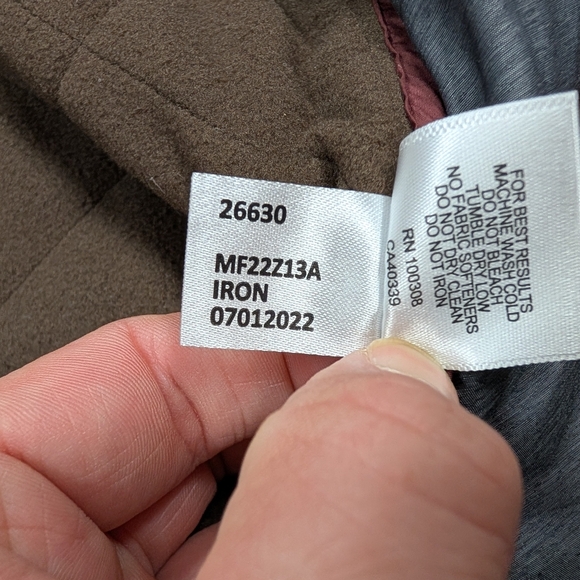 Peter Millar Vest Jacket Mens L Gray Iron Essex Quilted Insulated Travel - Picture 11 of 12